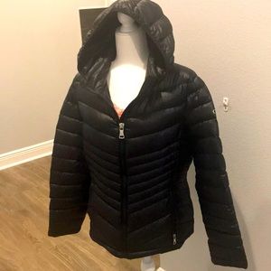Calvin Klein, Puffy Jacket, Packable with pouch